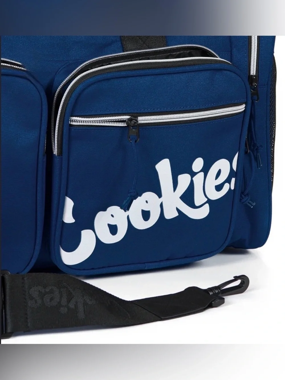 Cookies Heritage Smell Proof Duffle Bag Navy 48L Travel Gym Bag NWT